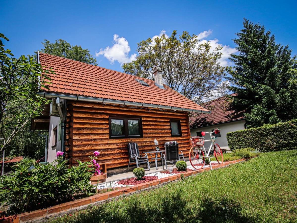 Home Eden Dobrenica Bihac Exterior photo
